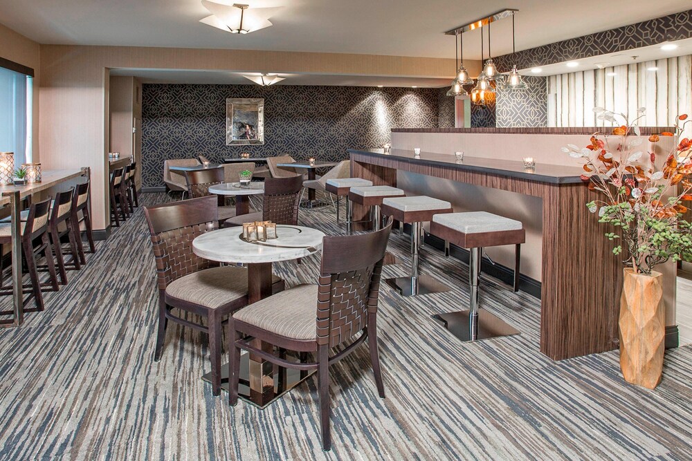 

Firenze - Greece - Rochester Airport Marriott