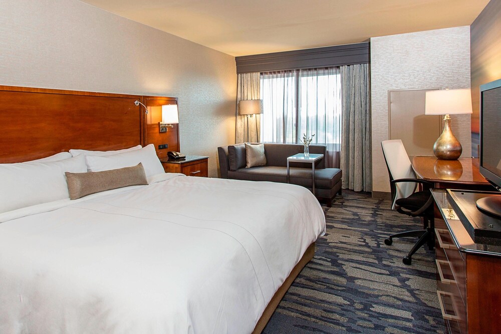 

Roma - Greece - Rochester Airport Marriott