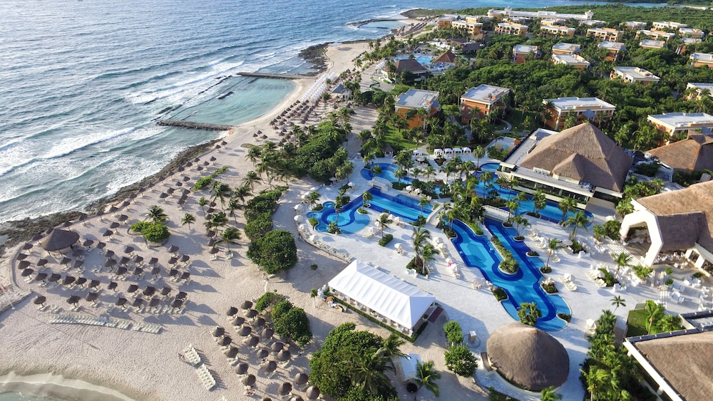 

Firenze - Akumal - Bahia Principe Luxury Akumal - All Inclusive