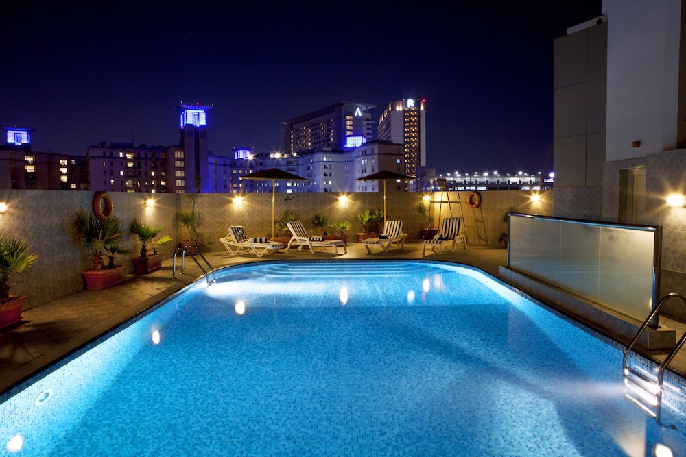 

Bari - Dubai - Landmark Riqqa Hotel