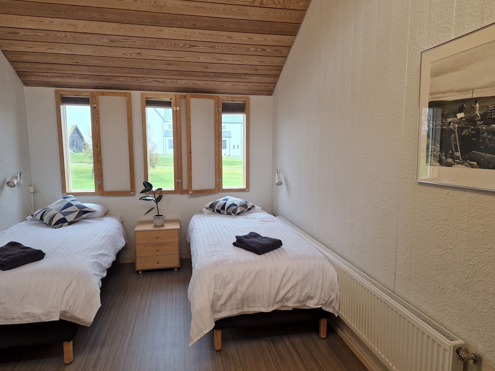 

Milano - Reykholt - Hótel Skálholt