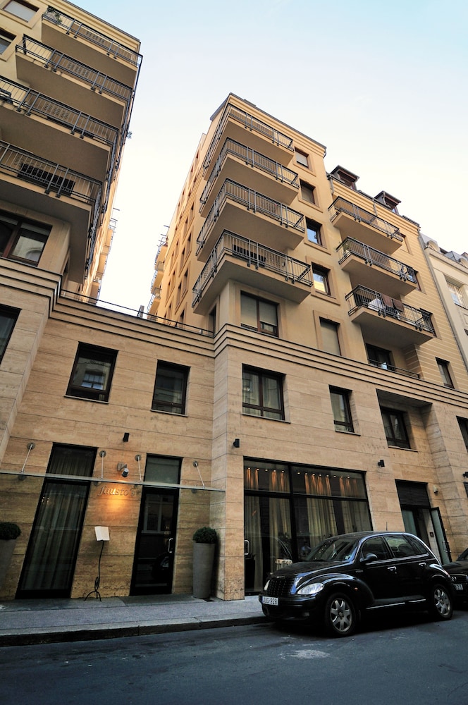 

Roma - Budaörs - Comfort Apartments