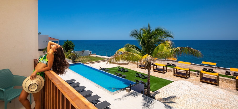 

Catania - Negril - Samsara Cliff Resort