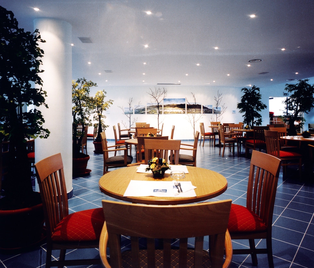 

Cagliari - Aosta - Express Hotel Aosta East