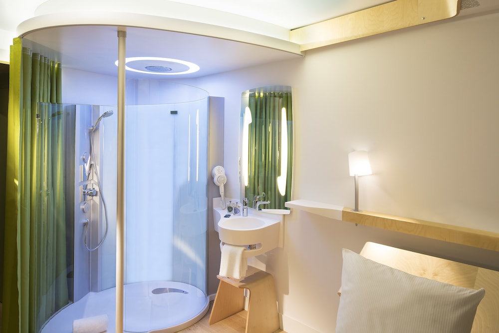

Bari - Moussy-le-Neuf - Nomad Hotel Roissy CDG