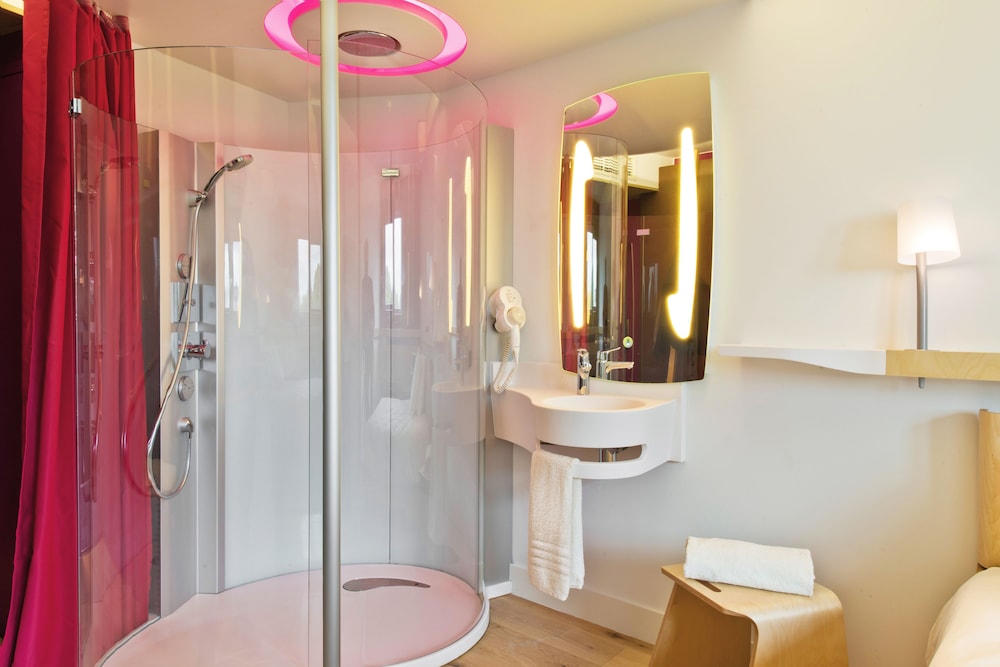 

Torino - Moussy-le-Neuf - Nomad Hotel Roissy CDG