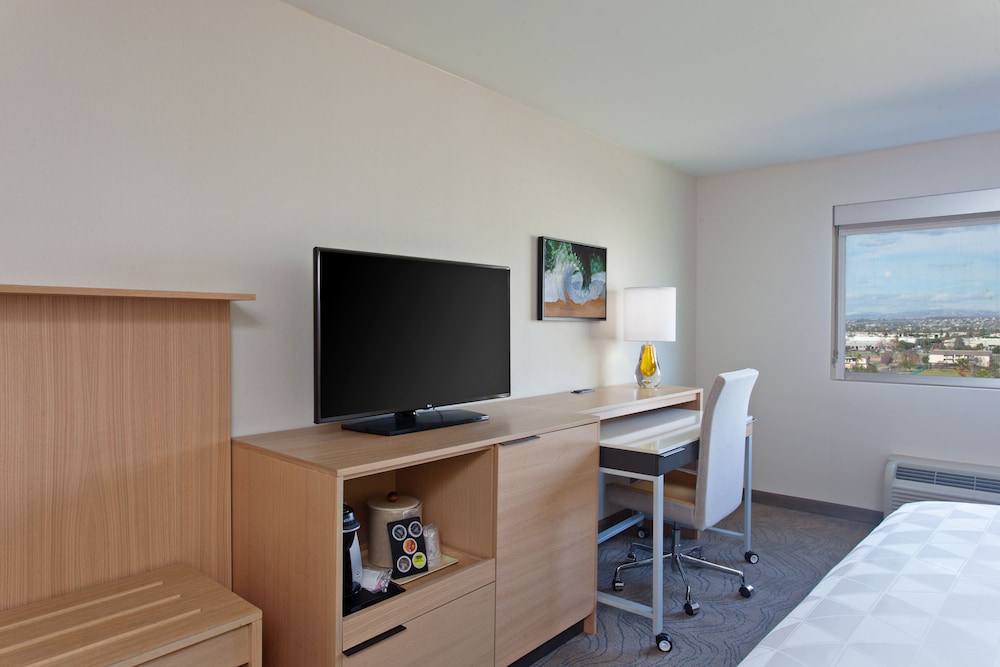 

Milano - Marina del Rey - Holiday Inn Los Angeles - LAX Airport