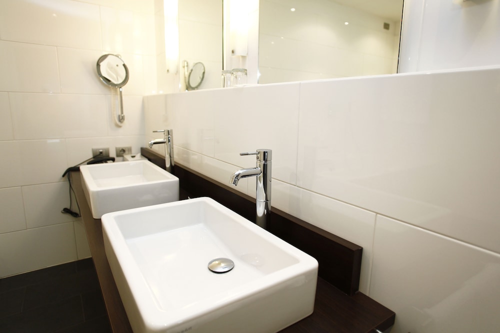 

Palermo - Bolzano - Four Points Sheraton Bolzano Bozen