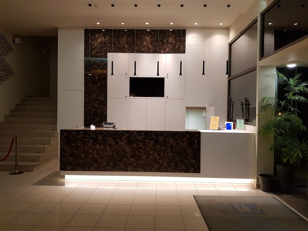 

Palermo - Néa Mákri - Hotel Avra by Smile hotels