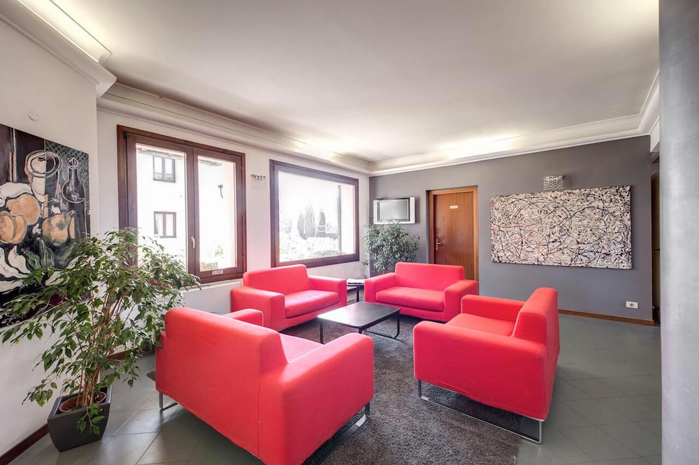 

Napoli - Ciampino - Hotel Alba Roma