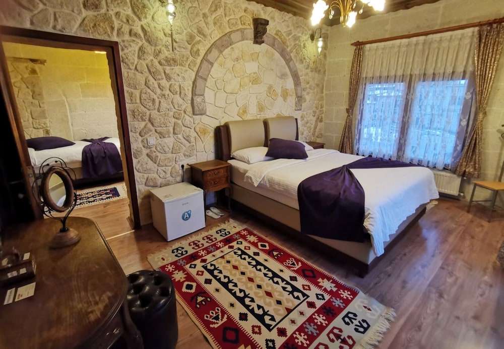 

Bari - Göreme - Cave Konak Hotel - Special Class