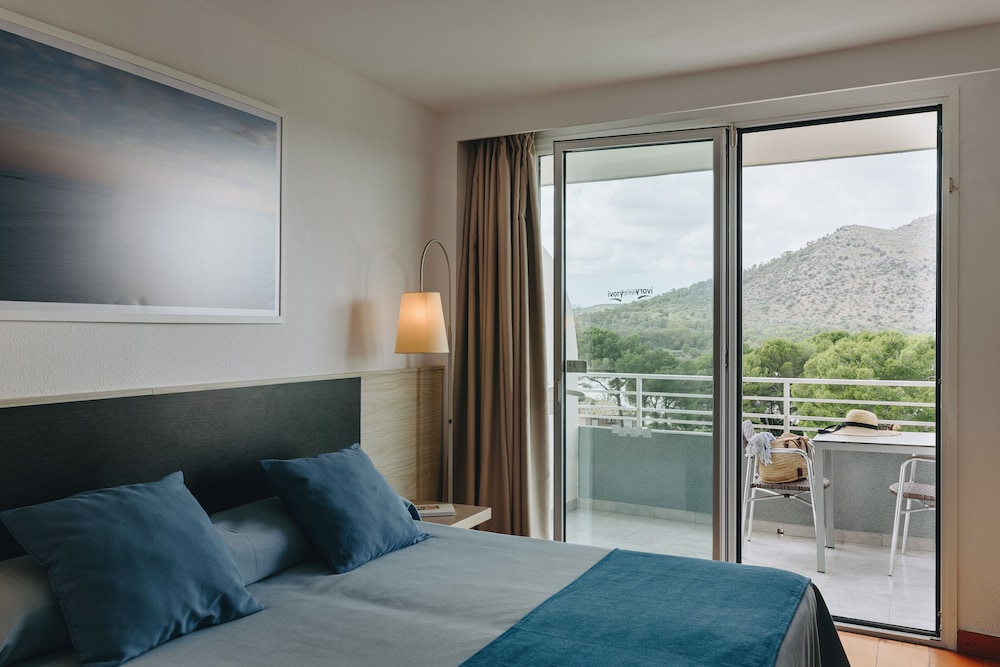 

Napoli - Can Picafort - Hotel Ivory Playa Sports & Spa