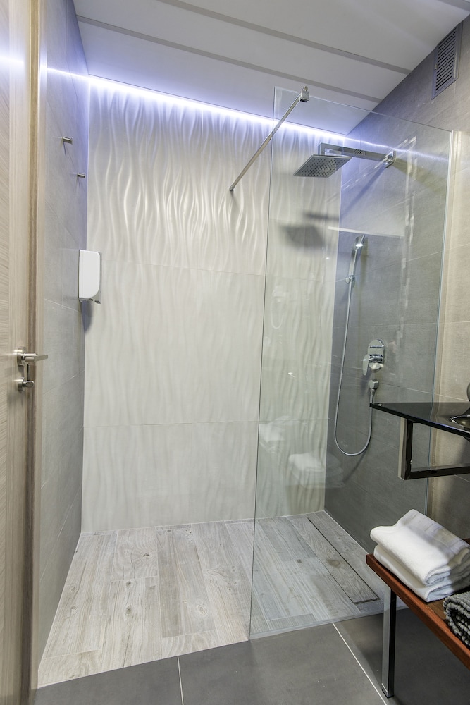

Roma - Fuengirola - Aparthotel First Flatotel International