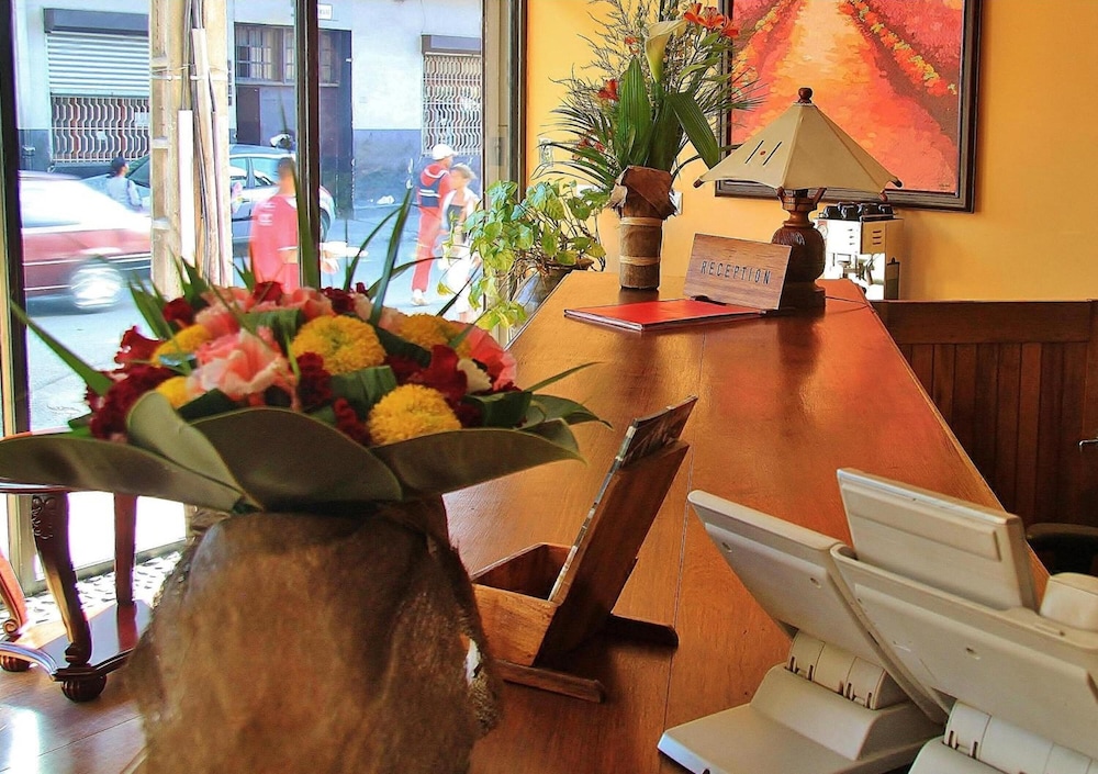 

Roma - Antananarivo - Central Hotel Tana