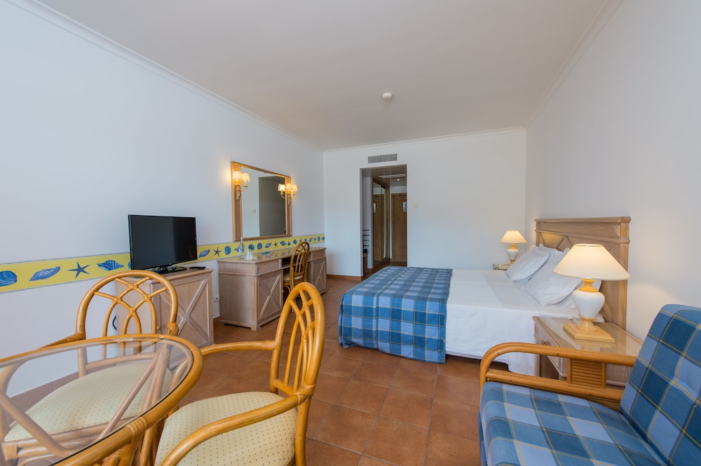 

Milano - Porto Santo - Vila Baleira Porto Santo
