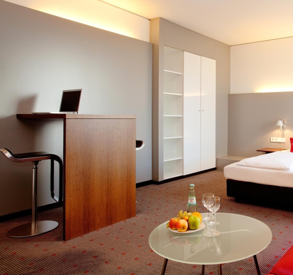 

Bologna - Stoccarda - Vienna House Easy by Wyndham Stuttgart