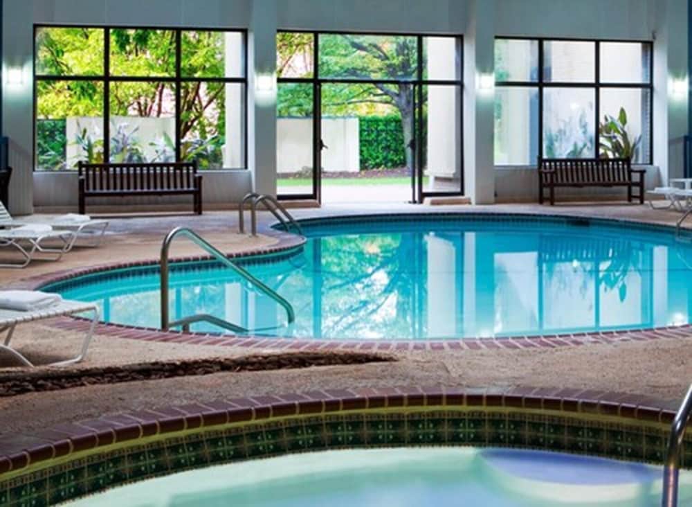 

Napoli - Islandia - Radisson Hotel Hauppauge-Long Island