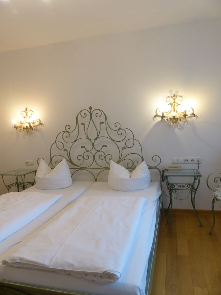 

Milano - Germering - Seibel's Park Hotel
