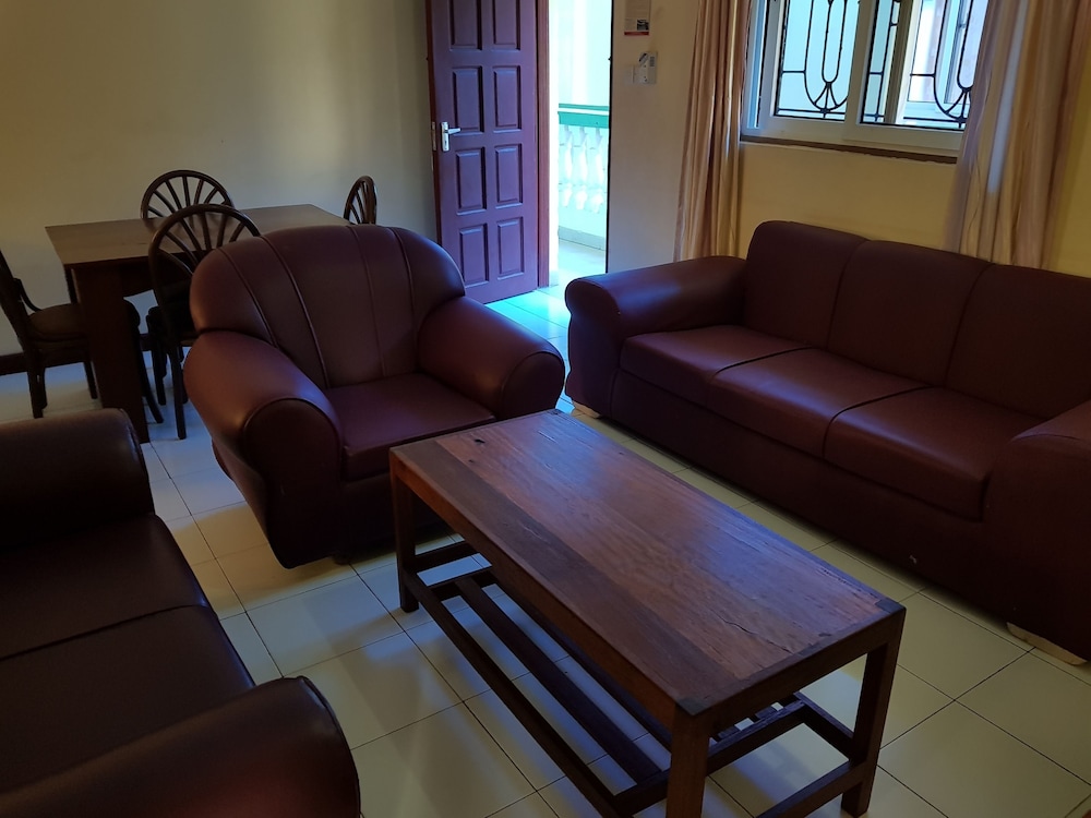 

Venezia - Mtwapa - Prestige Leisure Hotel