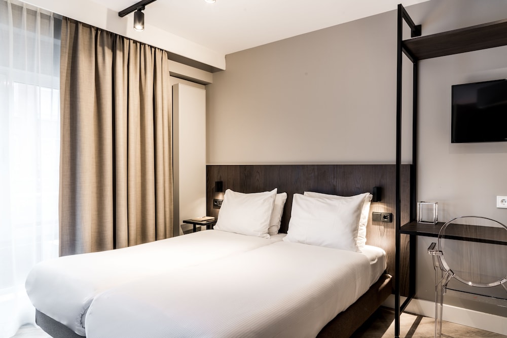 

Roma - Eindhoven - Sandton Eindhoven Centre