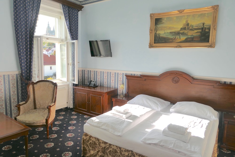

Roma - Zdiby - Hotel Klarinn Prague Castle