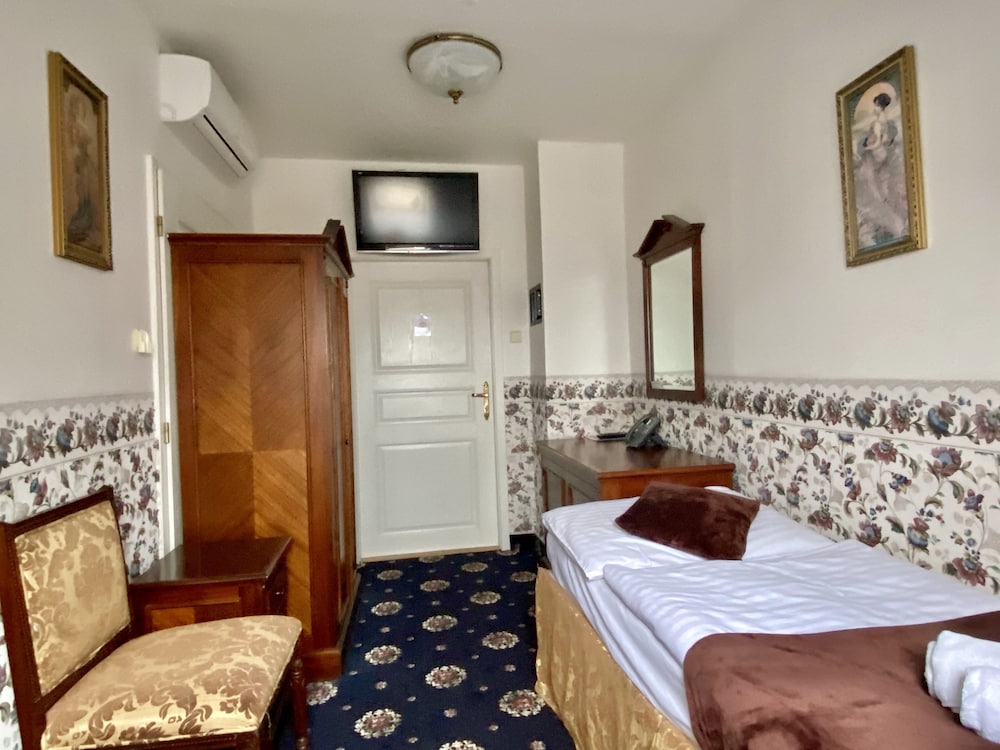 

Milano - Praga - Hotel Klarinn Prague Castle