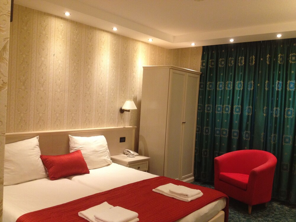 

Venezia - Hoofddorp - Hotel Zwanenburg Amsterdam Airport