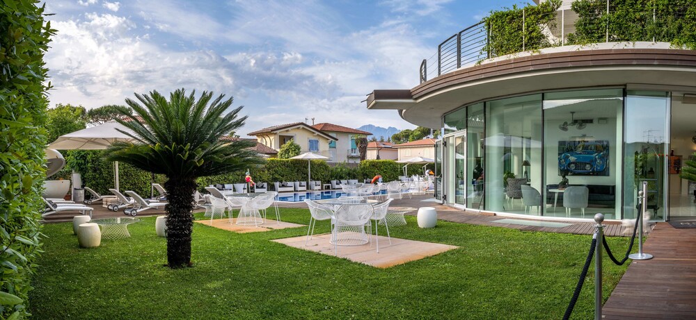 

Milano - Versilia e Costa Toscana, Mare Italia - Mondial Resort & Spa