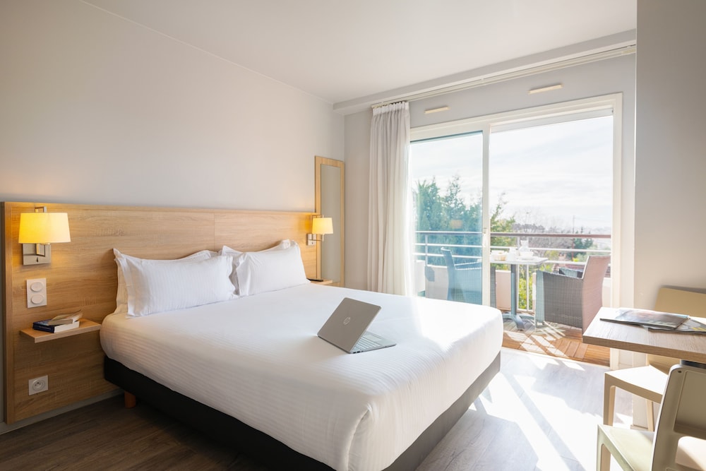 

Roma - Vallauris - Zenitude Hôtel-Résidences Le Cannet