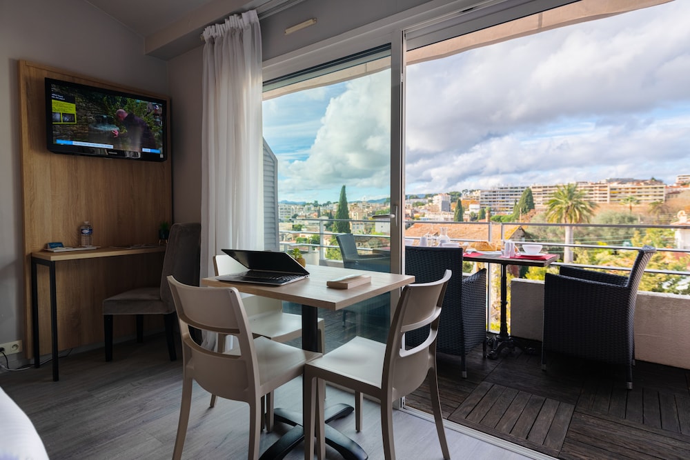 

Roma - Cannes - Zenitude Hôtel-Résidences Le Cannet