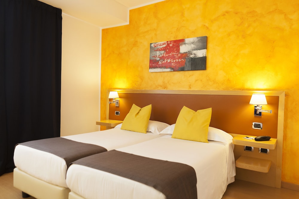 

Brindisi - Grottaferrata - ibis Styles Roma Vintage
