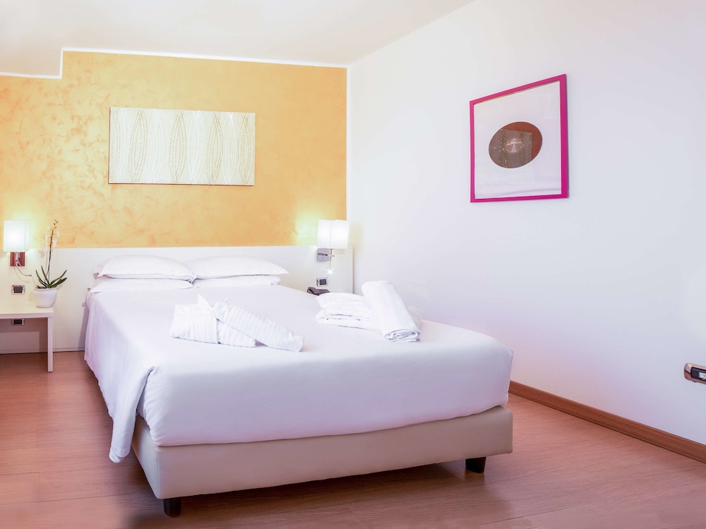

Catania - Frascati - ibis Styles Roma Vintage