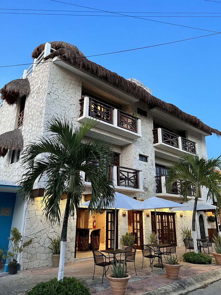 

Bari - Cozumel - Flamingo Hotel