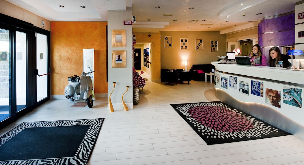 

Catania - Grottaferrata - ibis Styles Roma Vintage