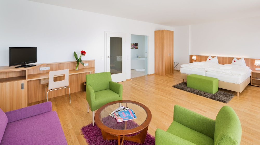 

Milano - Baden bei Wien - At the Park Hotel