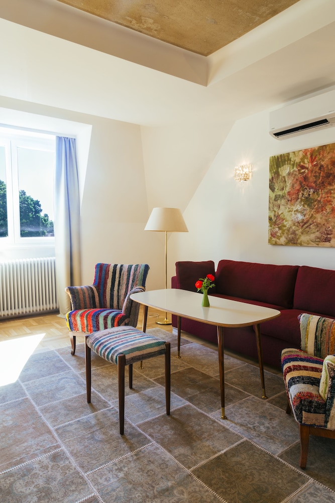

Venezia - Baden bei Wien - At the Park Hotel