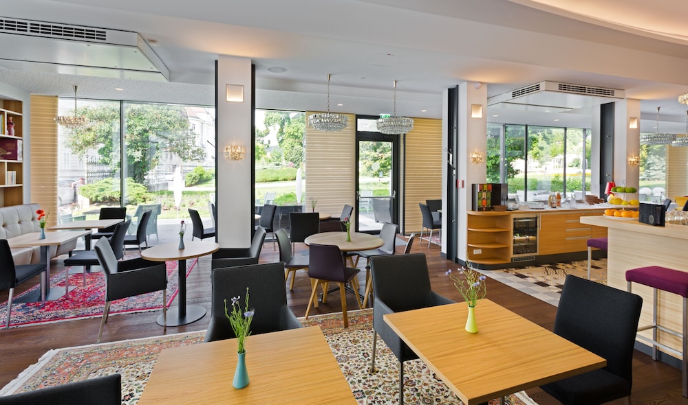 

Roma - Baden bei Wien - At the Park Hotel