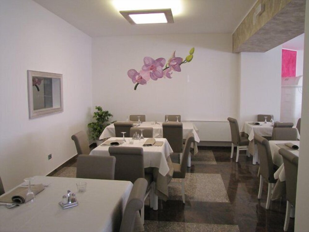 

Bari - Levico Terme - Hotel Scaranò