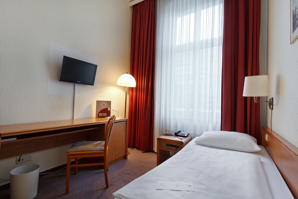 

Venezia - Berlino - acom-Hotel Berlin Kurfürstendamm