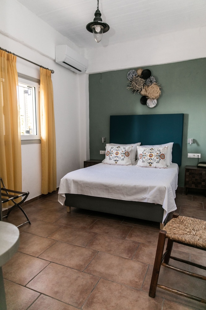 

Pisa - Stavros - Creta Vitalis