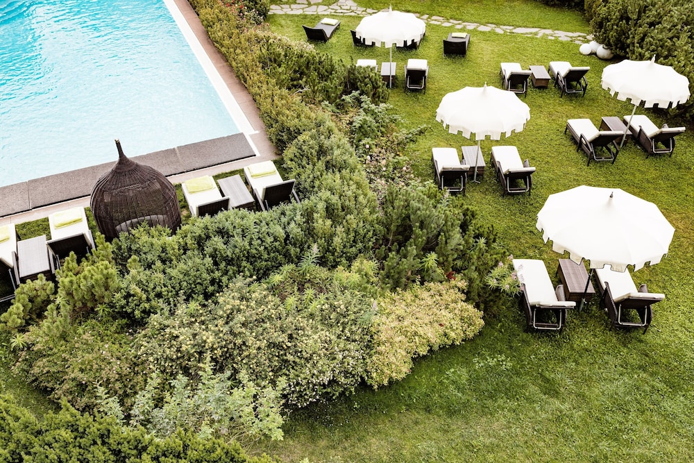

Bari - Ortisei - Boutique & Fashion Hotel Maciaconi - Gardenahotels