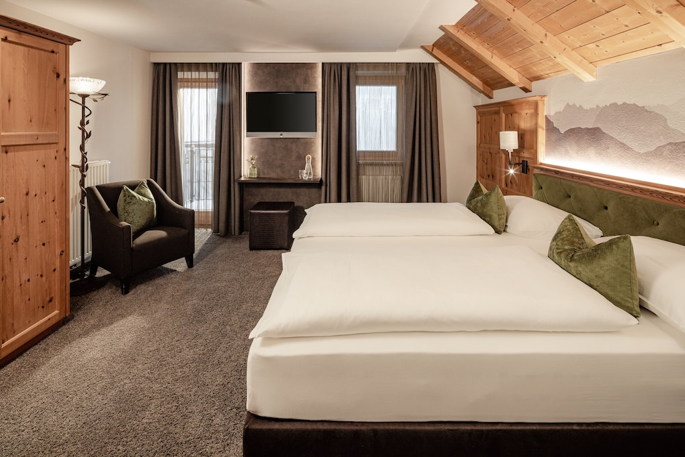 

Torino - Canazei - Boutique & Fashion Hotel Maciaconi - Gardenahotels