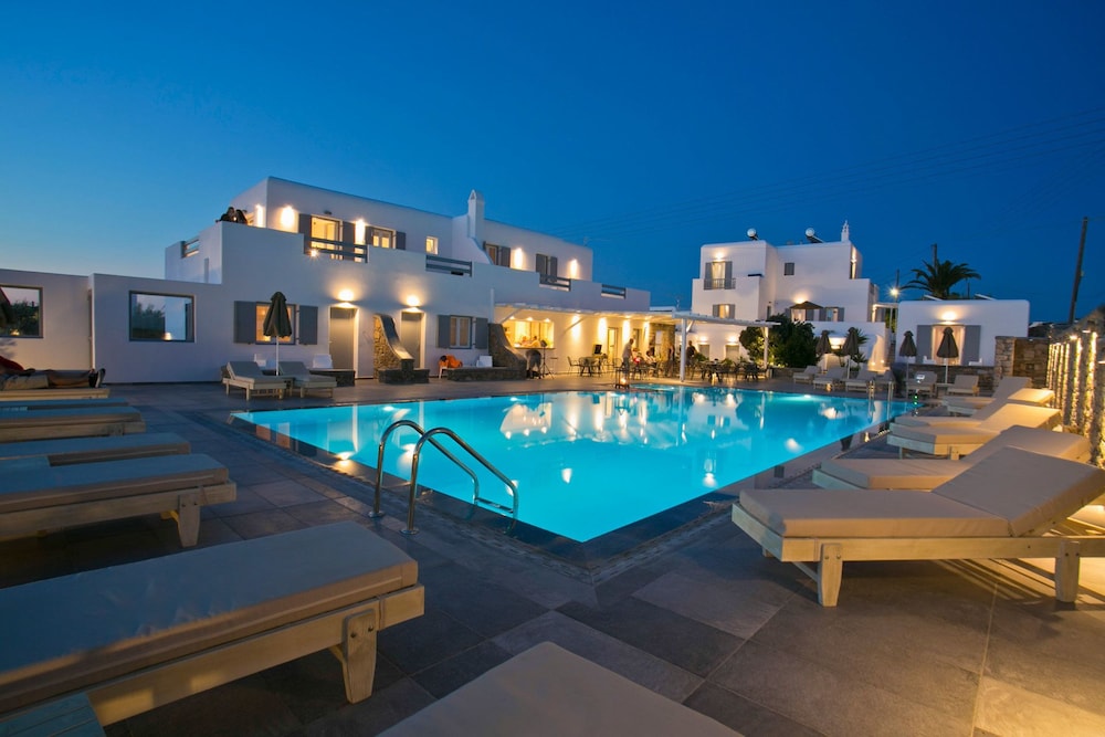 

Trieste - Ano Mera - Anna-Maria Mykonos Hotel