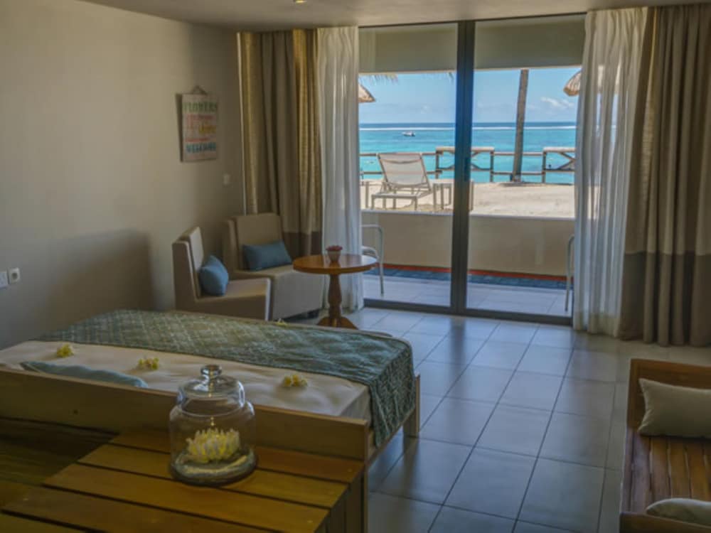 

Milano - Plaine Magnien - Le Peninsula Bay Beach Resort & Spa