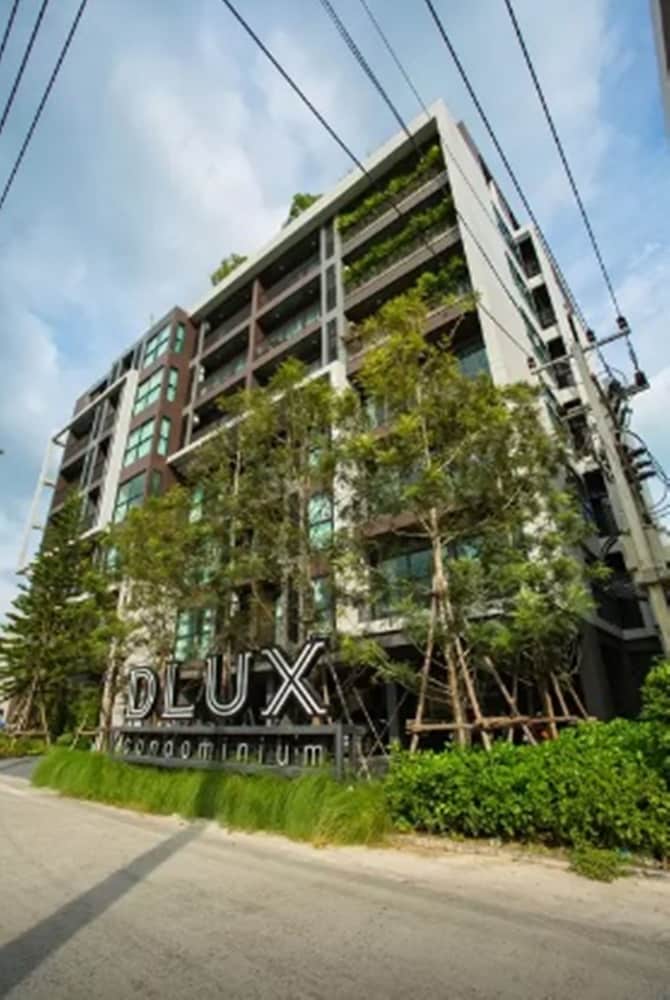 

Genova - Rawai Beach - DLUX Condominium Chalong Phuket