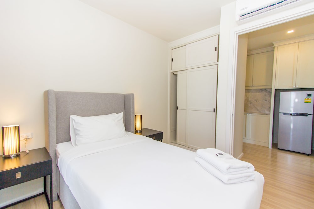 

Milano - Ban Bang Khu - DLUX Condominium Chalong Phuket