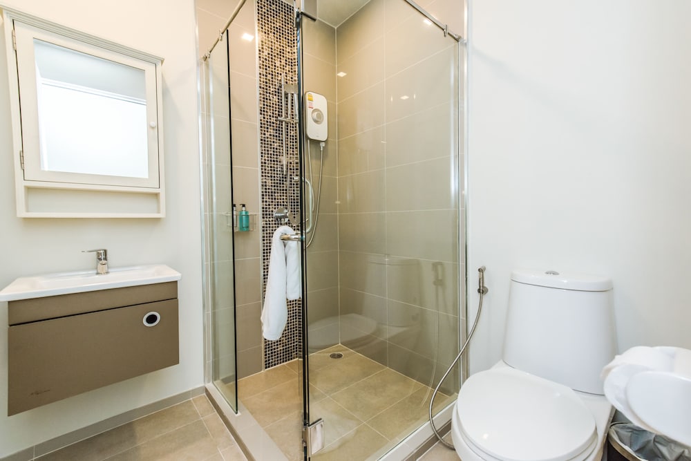 

Milano - Nai Harn Beach - DLUX Condominium Chalong Phuket