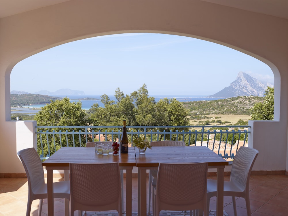 

Bologna - Porto San Paolo - Residence Hotel Lu Nibareddu
