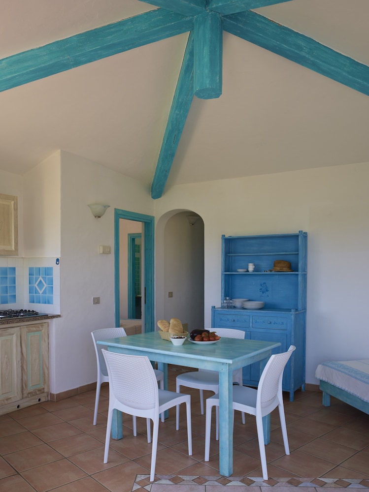 

Napoli - Porto San Paolo - Residence Hotel Lu Nibareddu