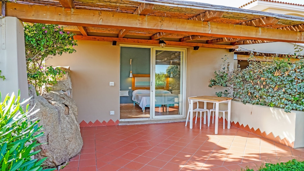 

Roma - Porto San Paolo - Residence Hotel Lu Nibareddu